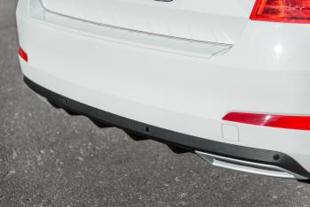 2 399 р. Накладка бампера (диффузор) MV-Tuning  Skoda Octavia  A7 (2012-2020) дорестайлинг лифтбэк, рестайлинг лифтбэк (Глянец, Неокрашенная)  с доставкой в г. Пермь. Увеличить фотографию 4
