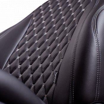 13 949 р. Чехлы для сидений (комплектация Active) Lord Autofashion Байрон (экокожа, сплошная спинка, 3 Г-образных подголовника)  Skoda Rapid ( NH3,  NH1) (2012-2020) дорестайлинг лифтбэк, хэтчбэк дорестайлинг, хэтчбэк рестайлинг, рестайлинг лифтбэк (Черный, вставка черная, строчка серая)  с доставкой в г. Пермь. Увеличить фотографию 5