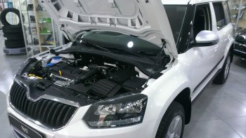 Упоры капота Russtal Skoda Yeti (2013-2018) (1 штука)