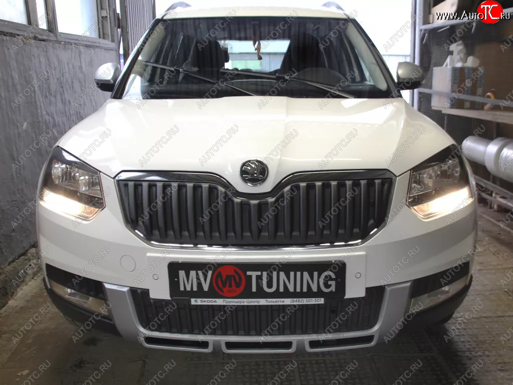 2 879 р. Заглушка решетки радиатора (верхняя, OUTDOOR) MV-Tuning Skoda Yeti (2013-2018) (Неокрашенная)  с доставкой в г. Пермь