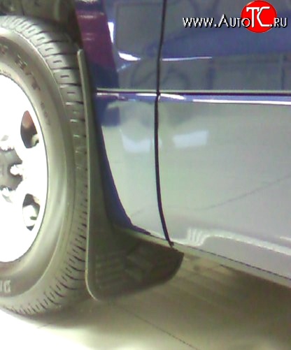 1 034 р. Передние брызговики NovLine 2 шт.  Suzuki Ignis (2003-2008)  с доставкой в г. Пермь