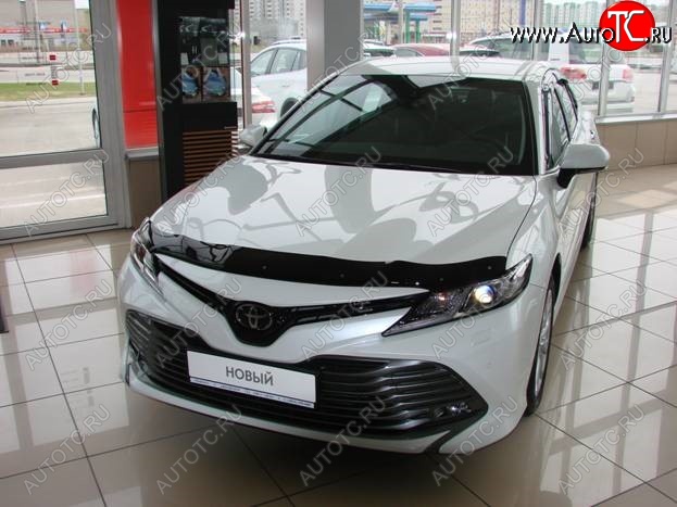 3 299 р. Дефлектор капота SIM Toyota Camry XV70 дорестайлинг (2017-2021)  с доставкой в г. Пермь