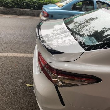 3 399 р. Лип спойлер АВТОКРАТ Toyota Camry XV70 дорестайлинг (2017-2021) (Неокрашенный)  с доставкой в г. Пермь. Увеличить фотографию 2