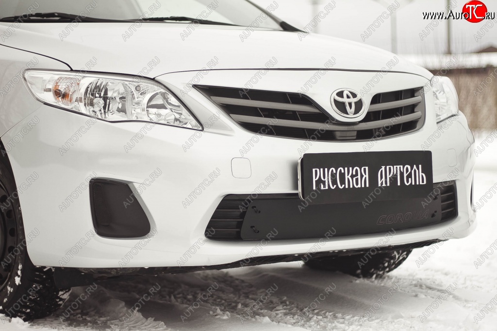 999 р. Зимняя заглушка решетки переднего бампера РА  Toyota Corolla ( E140,  E150) (2009-2013) седан рестайлинг  с доставкой в г. Пермь