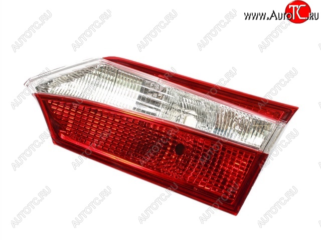 2 399 р. Фонарь задний внутренний BRIGHTROAD (правый) Toyota Corolla E180 дорестайлинг (2013-2016)  с доставкой в г. Пермь