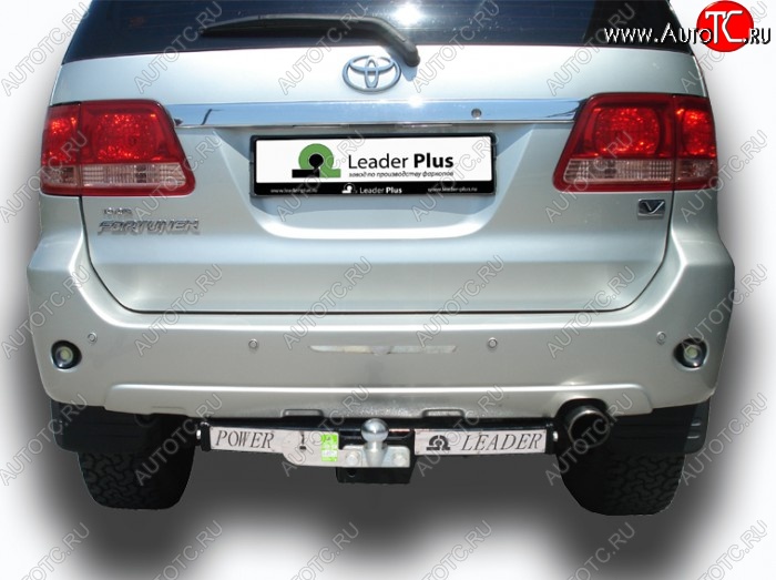 9 099 р. Фаркоп Лидер Плюс (с нержавеющей пластиной).  Toyota Fortuner  AN50/AN60 (2004-2008) дорестайлинг (Без электропакета)  с доставкой в г. Пермь