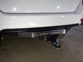 Фаркоп (тягово-сцепное устройство) TCC (надпись Fortuner) Toyota Fortuner  AN160 (2015-2025) дорестайлинг, рестайлинг (оцинкованный, шар Е - нержавейка)
