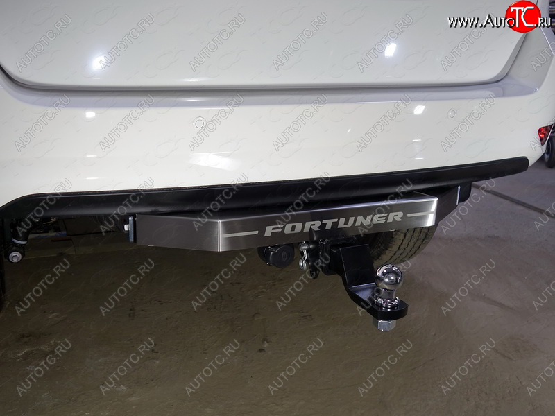 21 999 р. Фаркоп (тягово-сцепное устройство) TCC (надпись Fortuner)  Toyota Fortuner  AN160 (2015-2025) дорестайлинг, рестайлинг (оцинкованный, шар Е - нержавейка)  с доставкой в г. Пермь
