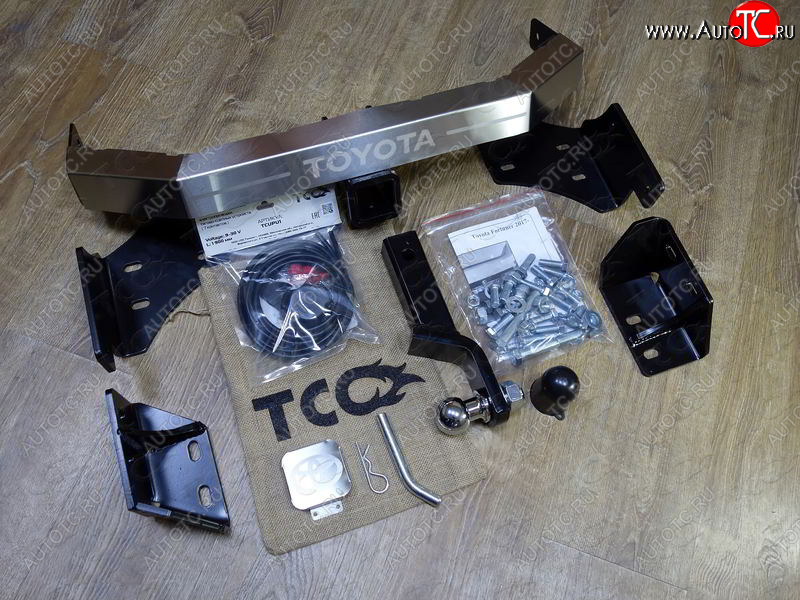 21 999 р. Фаркоп (тягово-сцепное устройство) TCC (надпись Toyota)  Toyota Fortuner  AN160 (2015-2025) дорестайлинг, рестайлинг (Оцинкованный, шар E - нержавейка)  с доставкой в г. Пермь
