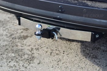 17 149 р. Фаркоп Petroil Tuning (съемный квадрат)  Toyota Fortuner  AN160 (2015-2025) дорестайлинг, рестайлинг (с нержавеющей накладкой)  с доставкой в г. Пермь. Увеличить фотографию 3