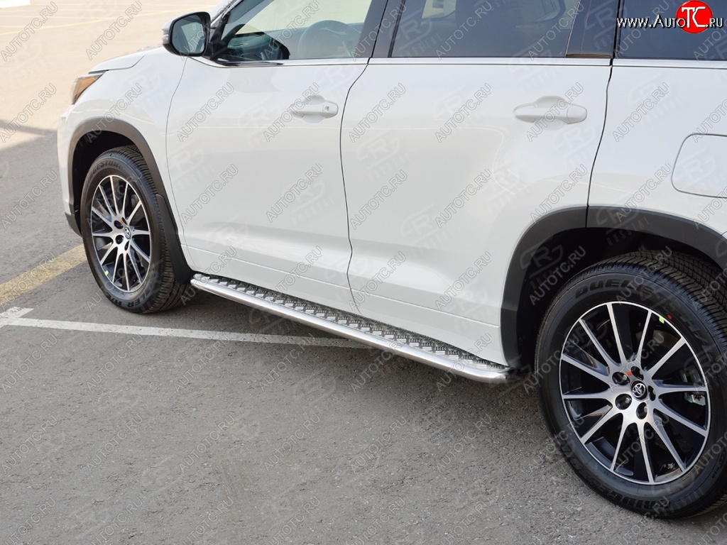 26 999 р. Широкая защита порогов с трубой диаметром 42 мм SLITKOFF v1  Toyota Highlander  XU50 (2013-2017) дорестайлинг  с доставкой в г. Пермь