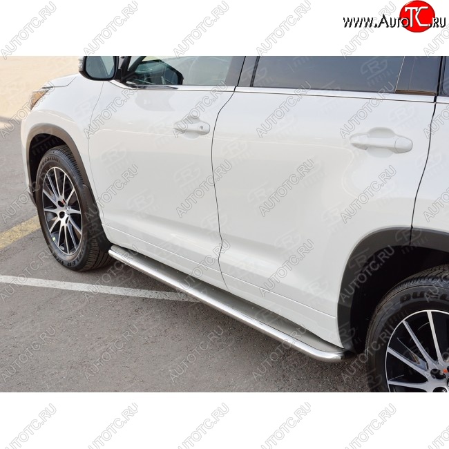 38 699 р. Широкая защита порогов с трубой диаметром 42 мм SLITKOFF v3  Toyota Highlander  XU50 (2013-2017) дорестайлинг  с доставкой в г. Пермь