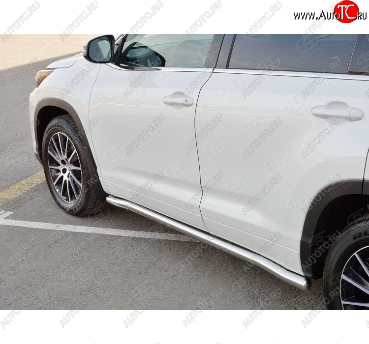 23 399 р. Защита порогов SLITKOFF из круглой трубы диаметром 63 мм SLITKOFF v3  Toyota Highlander  XU50 (2013-2017) дорестайлинг  с доставкой в г. Пермь