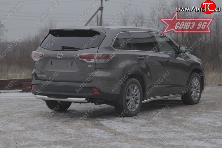 1 169 р. Защита заднего бампера с проступью Souz-96 (d76)  Toyota Highlander  XU50 (2013-2017) дорестайлинг  с доставкой в г. Пермь