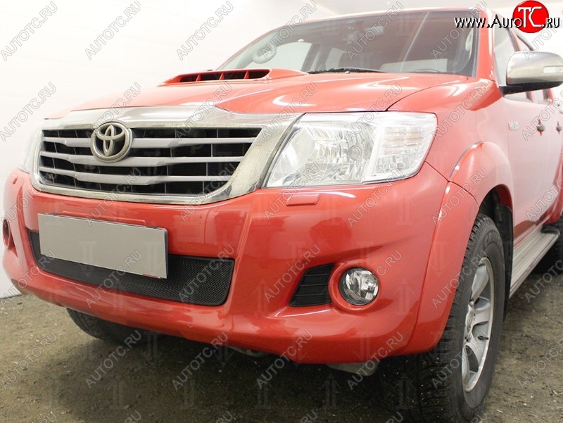 1 499 р. Защитная решётка в воздуховод автомобиля Russtal Toyota Hilux AN20,AN30  2-ой рестайлинг (2011-2016)  с доставкой в г. Пермь