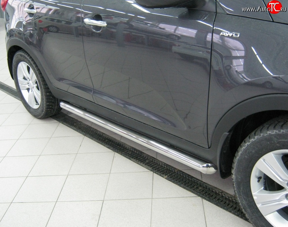 61 999 р. Защита порогов из круглой трубы диаметром 76 мм (рестайлинг) Russtal Toyota Land Cruiser 100 2-ой рестайлинг (2005-2007) (Защита порогов с со скосами на торцах (вариант 1))  с доставкой в г. Пермь