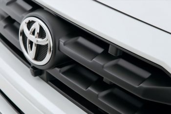54 999 р. Бампер передний THOR Toyota Land Cruiser 200 2-ой рестайлинг (2015-2021) (Неокрашенный)  с доставкой в г. Пермь. Увеличить фотографию 2