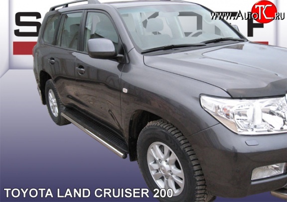 14 599 р. Защита штатных порогов из круглой трубы диаметром 57 мм Slitkoff  Toyota Land Cruiser  200 (2007-2012) дорестайлинг (Цвет: нержавеющая полированная сталь)  с доставкой в г. Пермь