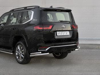 21 749 р. Защита заднего бампера (Ø63 мм уголки, нержавейка, 70TH ANNIVERSARY) SLITKOFF  Toyota Land Cruiser  J300 (2021-2025) дорестайлинг  с доставкой в г. Пермь. Увеличить фотографию 2