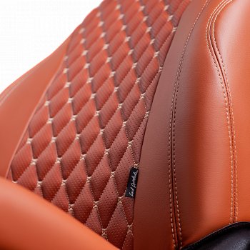 14 999 р. Чехлы для сидений Lord Autofashion Байрон (экокожа, 60/40, подлокотник, 3 Г-образных подголовника)  Toyota RAV4  XA40 (2012-2019) 5 дв. дорестайлинг, 5 дв. рестайлинг (Коричневый, вставка коричневая, строчка бежевая)  с доставкой в г. Пермь. Увеличить фотографию 4