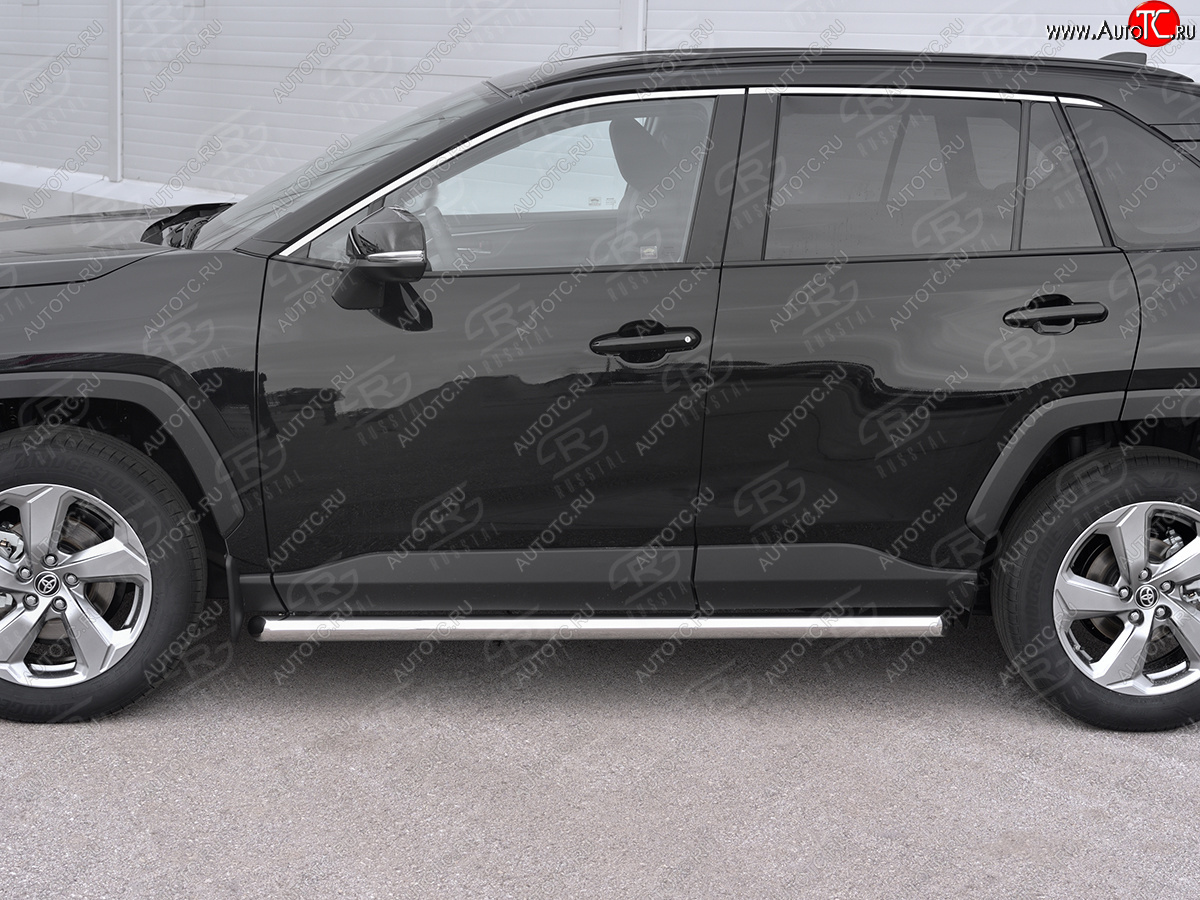 19 999 р. Защита порогов на SLITKOFF труба d63  Toyota RAV4  XA50 (2018-2025) 5 дв. дорестайлинг (защита порогов со скосами на торцах)  с доставкой в г. Пермь