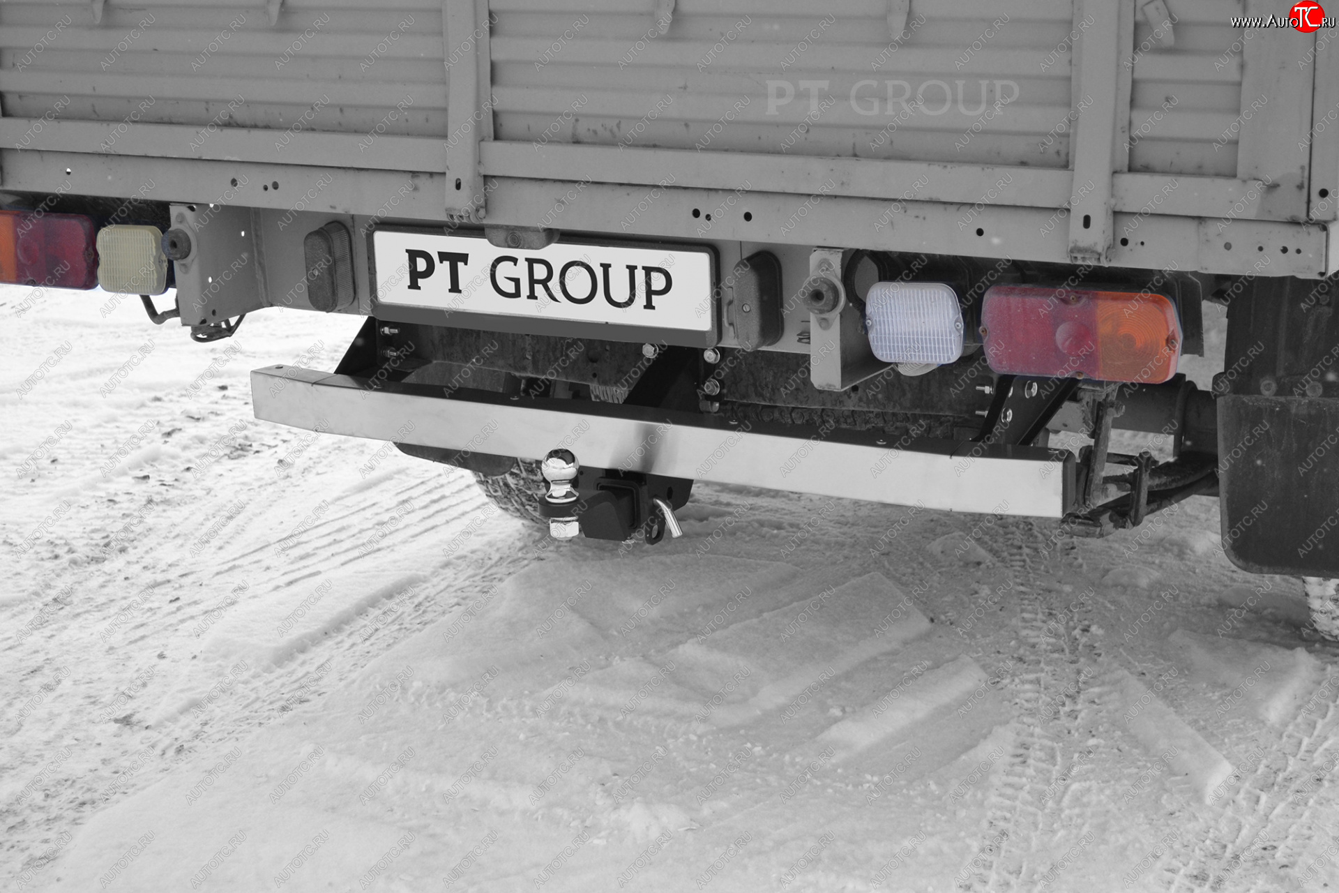 20 199 р. Фаркоп PT GROUP /съемный квадрат/ с НЕРЖ накладкой UAZ Pickup 2008- / UAZ Profi 2017- (стандартн.)  Уаз Патриот  23632 - Профи  23602  с доставкой в г. Пермь