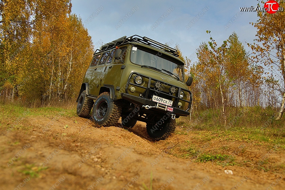31 319 р. Бампер передний РИФ (силовой)  Уаз Буханка  452 (1965-2025) 2206 микроавтобус (С защитной дугой, без внутренних усилителей)  с доставкой в г. Пермь