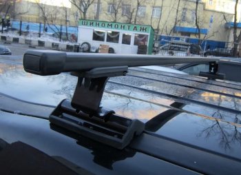 3 049 р. Багажник универсальный на крышу INTER С-15 (на крышу с винтовым соединением предусмотренным автопроизводителем) Honda Odyssey 1 (1994-1999) (Поперечины стальные (1400 мм, без обтекателя опор))  с доставкой в г. Пермь. Увеличить фотографию 3