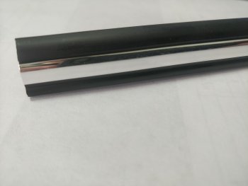 319 р. Универсальный уплотнитель FlexLine (16 mm U-LIP с хром полосой, 1 погонный метр) Лада 2108 (1984-2003)  с доставкой в г. Пермь. Увеличить фотографию 4