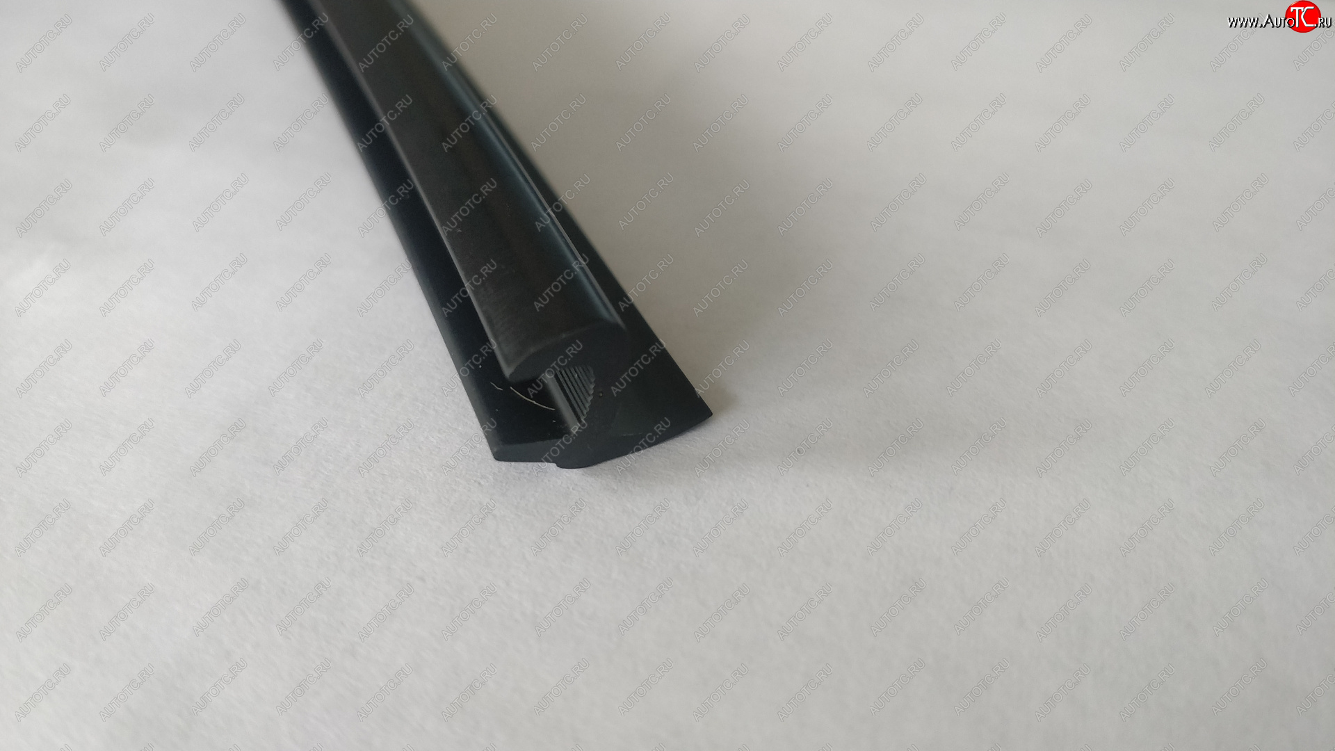 197 р. Универсальный уплотнитель FlexLine (8 mm U-LIP, 1 погонный метр) Jaguar E-Pace дорестайлинг (2017-2021)  с доставкой в г. Пермь