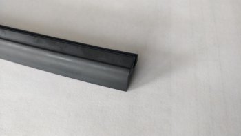 197 р. Универсальный уплотнитель FlexLine (8 mm U-LIP, 1 погонный метр) Jaguar E-Pace дорестайлинг (2017-2021)  с доставкой в г. Пермь. Увеличить фотографию 3