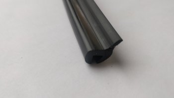 Универсальный уплотнитель FlexLine (жесткий профиль 8 mm U-LIP, 1 погонный метр) Лада 2108 (1984-2003)