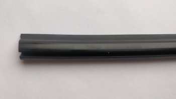 197 р. Универсальный уплотнитель FlexLine (жесткий профиль 8 mm U-LIP, 1 погонный метр) Лада 2108 (1984-2003)  с доставкой в г. Пермь. Увеличить фотографию 3