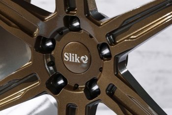 35 499 р. Кованый диск Slik PREMIUM L-831 8.0x18   (Бронза (BRZ))  с доставкой в г. Пермь. Увеличить фотографию 2