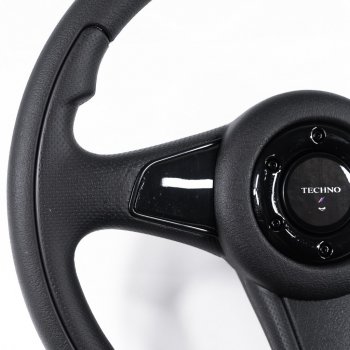 3 389 р. Рулевое колесо Sport Extrim Delux (Ø360 мм)  ВИС 2346 ( бортовой,  фургон,) (1998-2025), ВИС 23461 ( бортовой,  фургон,) (1998-2025), Лада 2101 (1970-1988), Лада 2102 (1971-1985), Лада 2103 (1972-1984), Лада 2104 (1984-2012), Лада 2105 (1979-2010), Лада 2106 (1975-2005), Лада 2107 (1982-2012), Лада Нива 4х4  2121 (1977-2019), Лада нива 4х4 ( 2131,  2329,  2121-80,  2121 Бронто,  2121,  2121 (Legend)) (1993-2025) (Черный)  с доставкой в г. Пермь. Увеличить фотографию 4