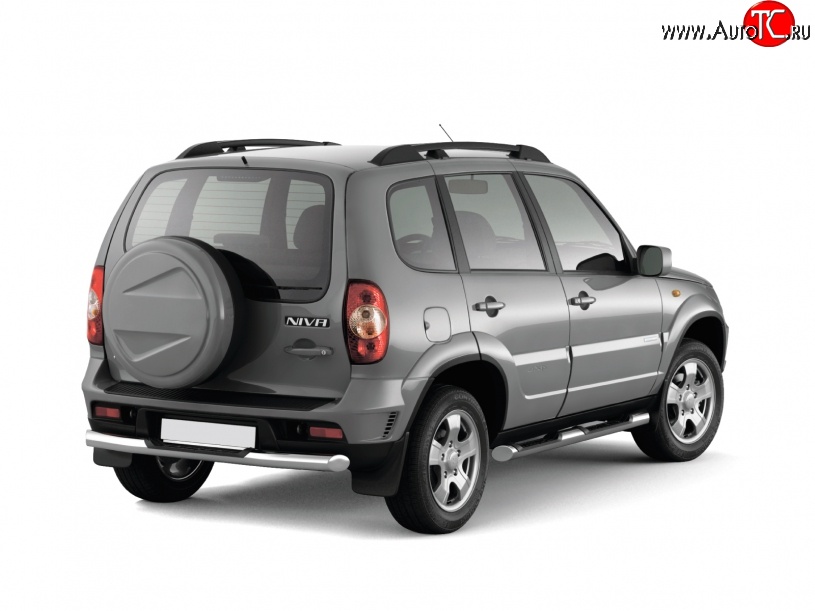 10 349 р. Защита порогов из трубы Ø76 мм с проступью Petroil Tuning  Chevrolet Niva  2123 (2009-2020), Лада 2123 (Нива Шевроле) (2009-2021) (Нержавеющая полированная сталь)  с доставкой в г. Пермь