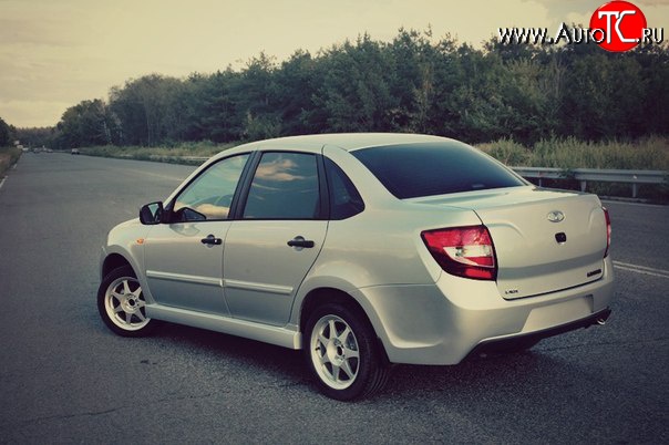 1 599 р. Пороги накладки Снайпер V2  Datsun mi-DO (2014-2021), Datsun on-DO (2014-2021), Лада Гранта ( 2190,  2191) (2011-2017), Лада Гранта Спорт ( 2191,  2190) (2023-2025), Лада Калина ( 1118,  1117,  1119,  2192,  2194) (2004-2018), Лада Калина Спорт ( 1119,  2192) (2008-2018) (Неокрашенные)  с доставкой в г. Пермь