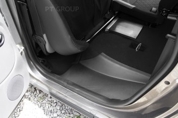 2 339 р. Накладки на ковролин пола Petroil Tuning  Лада Ларгус (2021-2025) рестайлинг R90 (Текстурная поверхность (шагрень))  с доставкой в г. Пермь. Увеличить фотографию 6