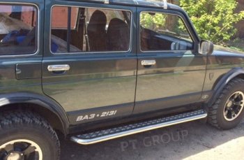 23 399 р. Порожки для ног из трубы Ø51 с алюминиевой площадкой Petroil Tuning  Лада нива 4х4  2131 (1993-2019) 5 дв. дорестайлинг (Нержавеющая полированная сталь)  с доставкой в г. Пермь. Увеличить фотографию 3