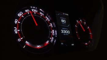 62 999 р. Приборная панель Ferrum GF 940 SPORT Edition Лада Веста Кросс 2180 седан рестайлинг (2022-2025) (С кожаным щитком (строчка красная))  с доставкой в г. Пермь. Увеличить фотографию 6