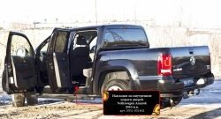 2 499 р. Накладки на порожки автомобиля RA Volkswagen Amarok дорестайлинг (2009-2016) (Комплект (передние+задние))  с доставкой в г. Пермь. Увеличить фотографию 3