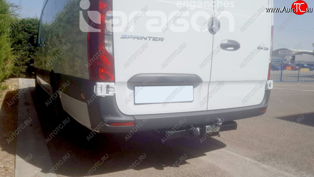 22 699 р. Фаркоп Aragon. (шар C) Mercedes-Benz Sprinter W906 рестайлинг (2014-2018)  с доставкой в г. Пермь