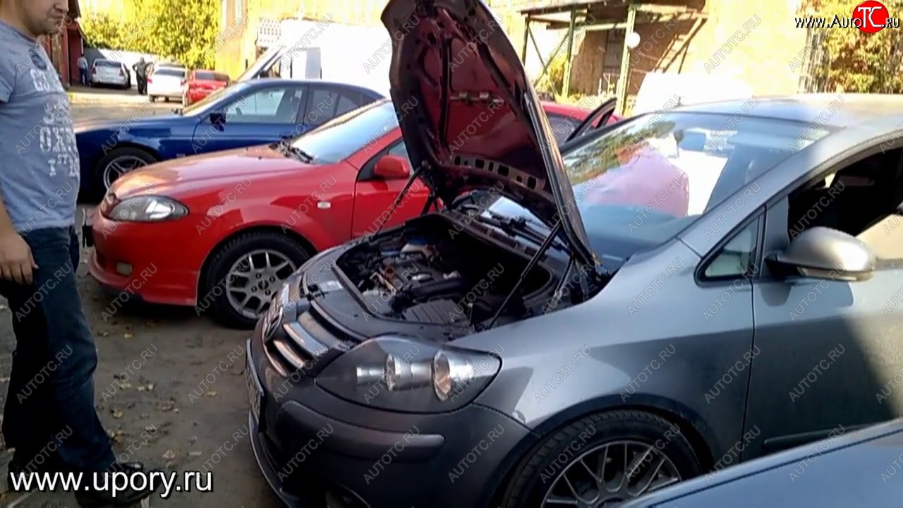 2 049 р. Упоры капота Russtal Volkswagen Golf Plus 6 (2009-2014)  с доставкой в г. Пермь