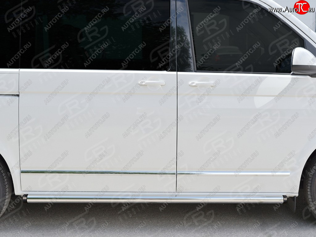 12 749 р. Защита порогов (левая сторона, длинная база, труба, d63 мм) SLITKOFF  Volkswagen Caravelle  T6 (2015-2019) дорестайлинг (С пластиковыми заглушками на торцах)  с доставкой в г. Пермь