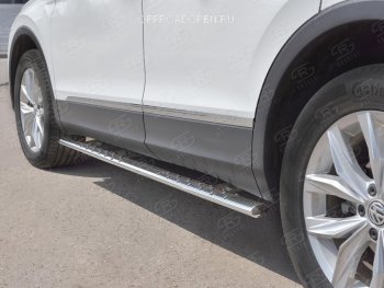 16 649 р. Пороги труба 75х42 овал с проступью Russtal Volkswagen Tiguan Mk2 дорестайлинг (2016-2020)  с доставкой в г. Пермь. Увеличить фотографию 3