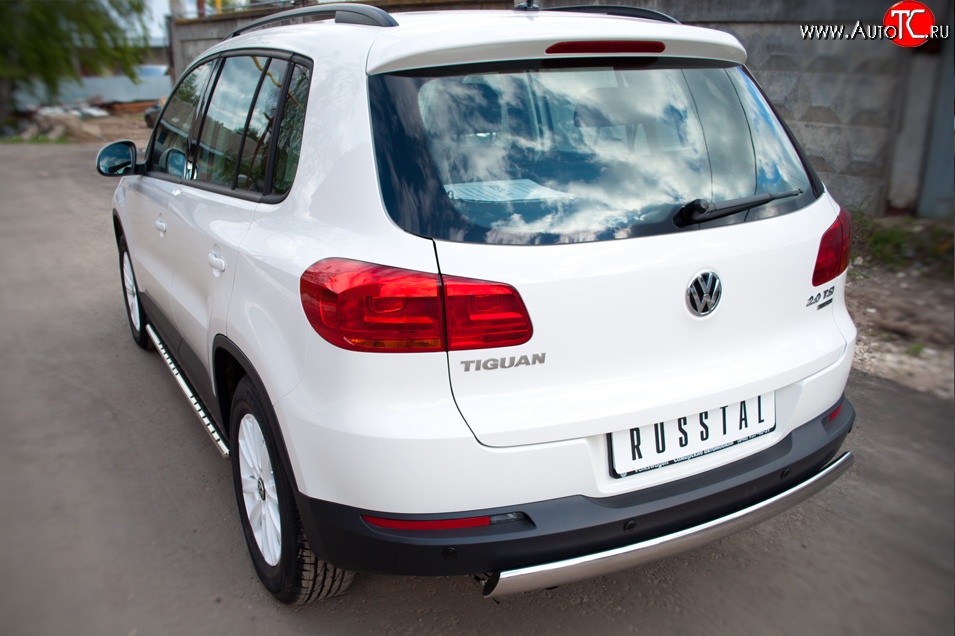 11 599 р. Защита заднего бампера (Ø75x42 мм, нержавейка) Russtal Volkswagen Tiguan NF рестайлинг (2011-2017)  с доставкой в г. Пермь