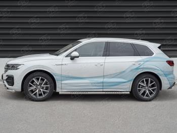 19 399 р. Защита порогов (Ø120х60 мм с проступью, нержавейка) Russtal Volkswagen Touareg CR (2018-2025)  с доставкой в г. Пермь. Увеличить фотографию 3